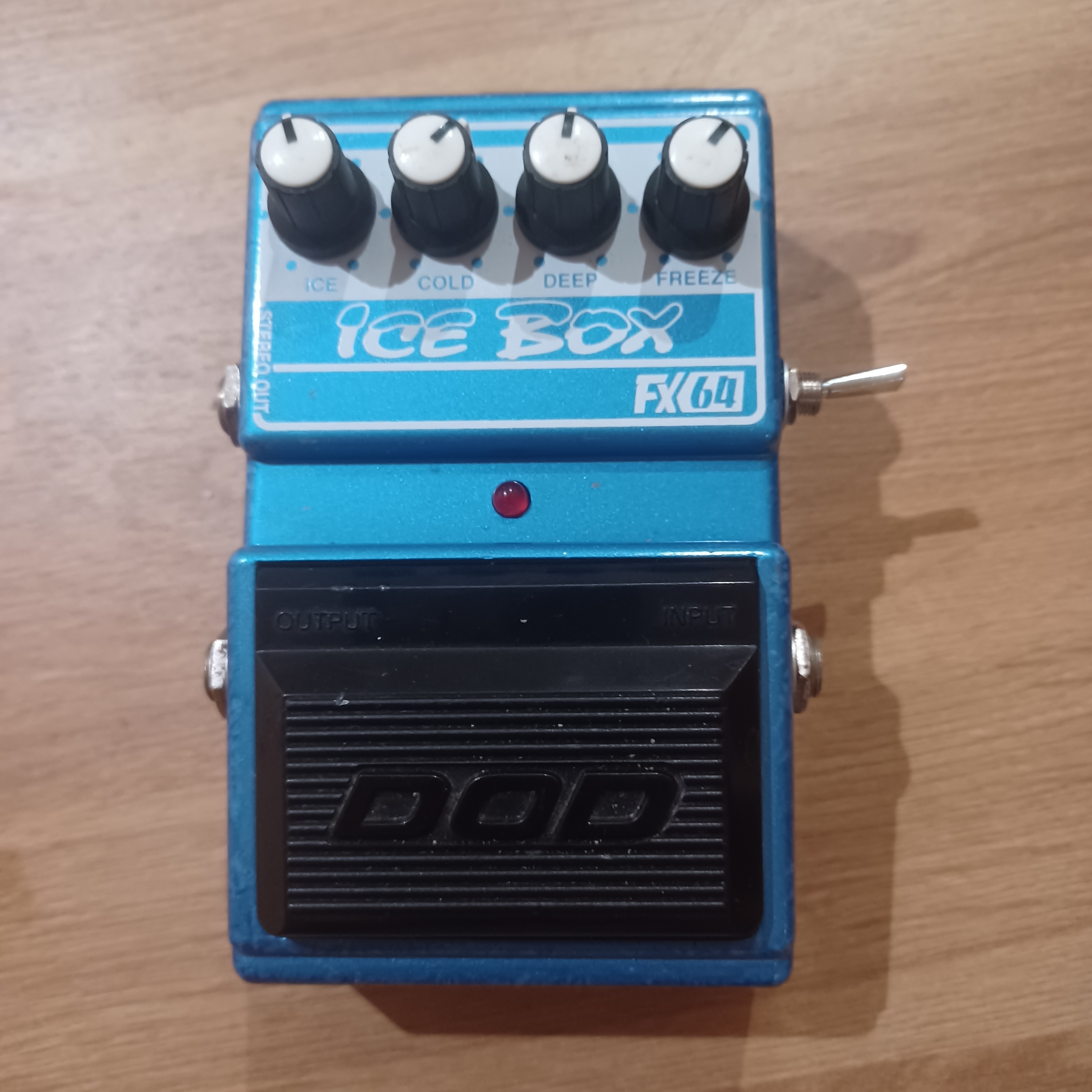 FX64 Ice Box Stereo Chorus - DOD FX64 Ice Box Stereo Chorus