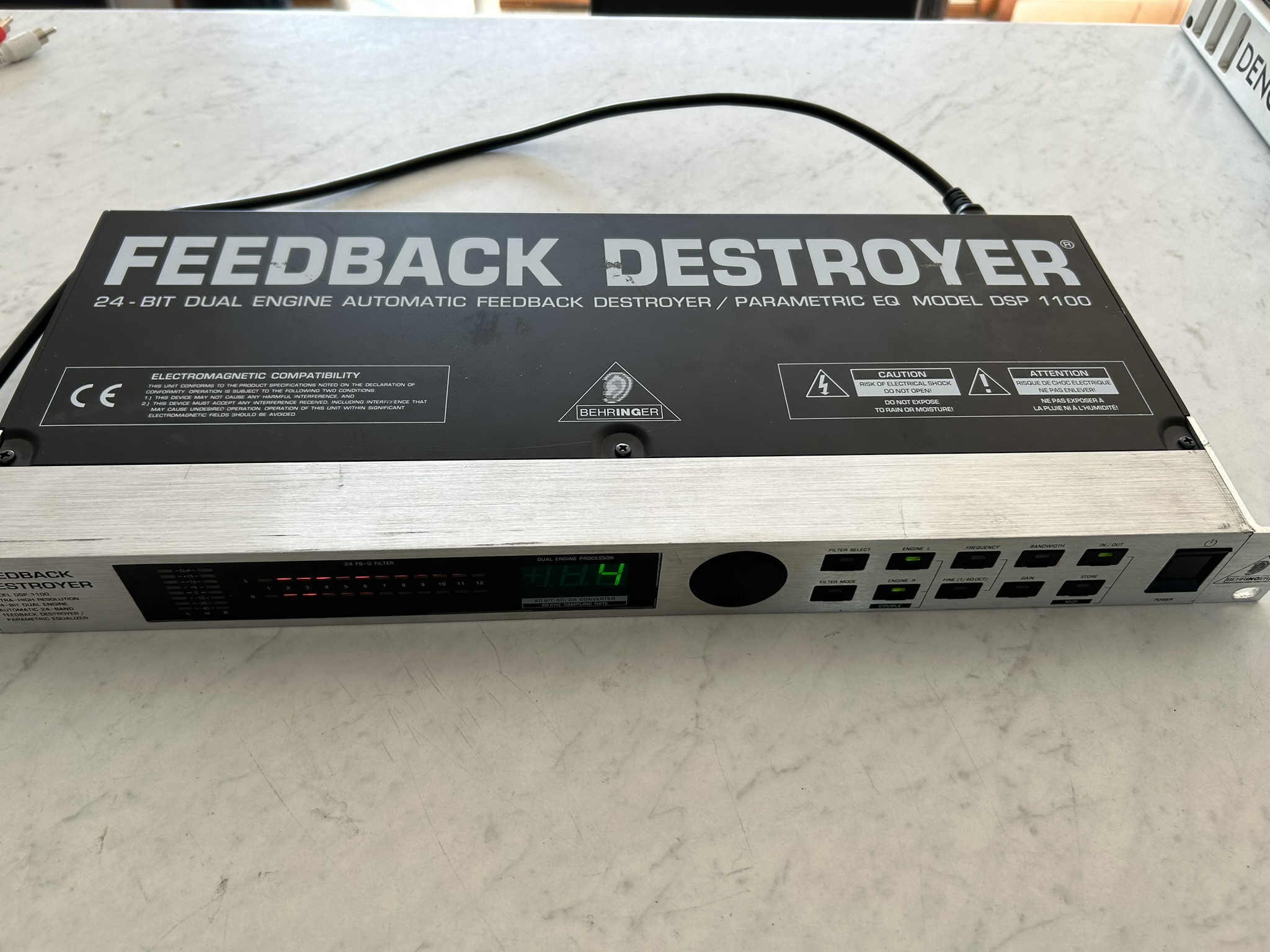 Feedback Destroyer Pro DSP1100P Behringer - Audiofanzine
