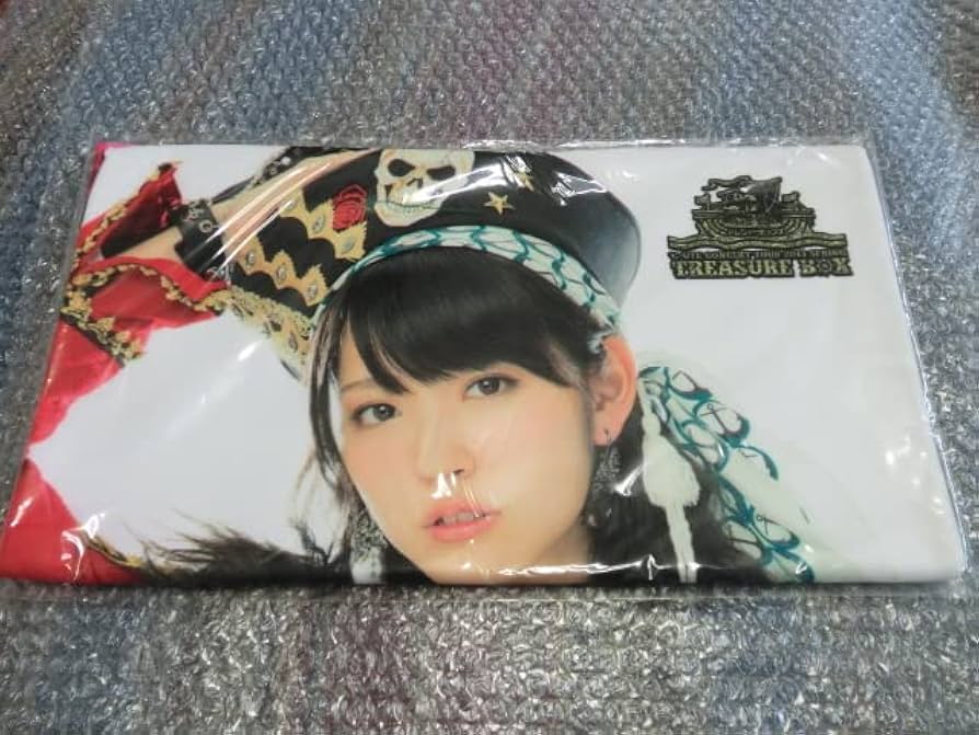 Amazon.co.jp: 鈴木愛理 ソロ °C-ute ツアー2013春 トレジャーボックス