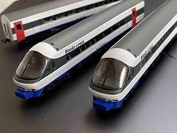 Amazon.co.jp: DDF ニセコエクスプレス 塗装済みボディキット 鉄道模型