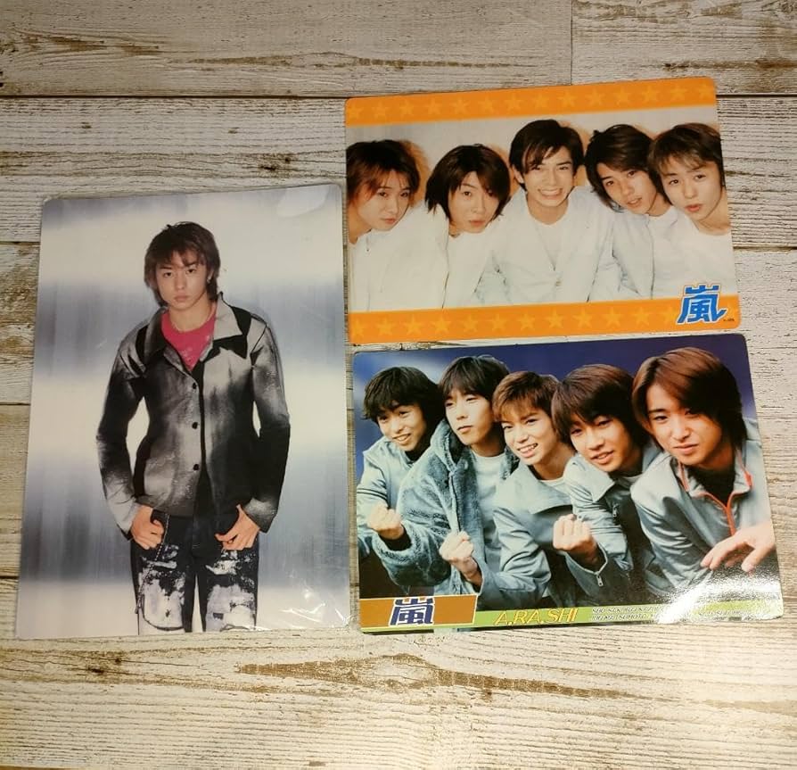 Amazon.co.jp: ? ?嵐大野智櫻井翔相葉雅紀二宮和也松本潤下敷き4枚