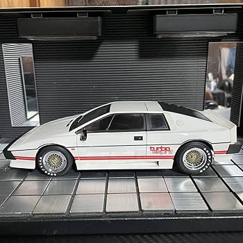 Amazon | 絶版未展示品 オートアート 1/18 ロータス エスプリ ターボ