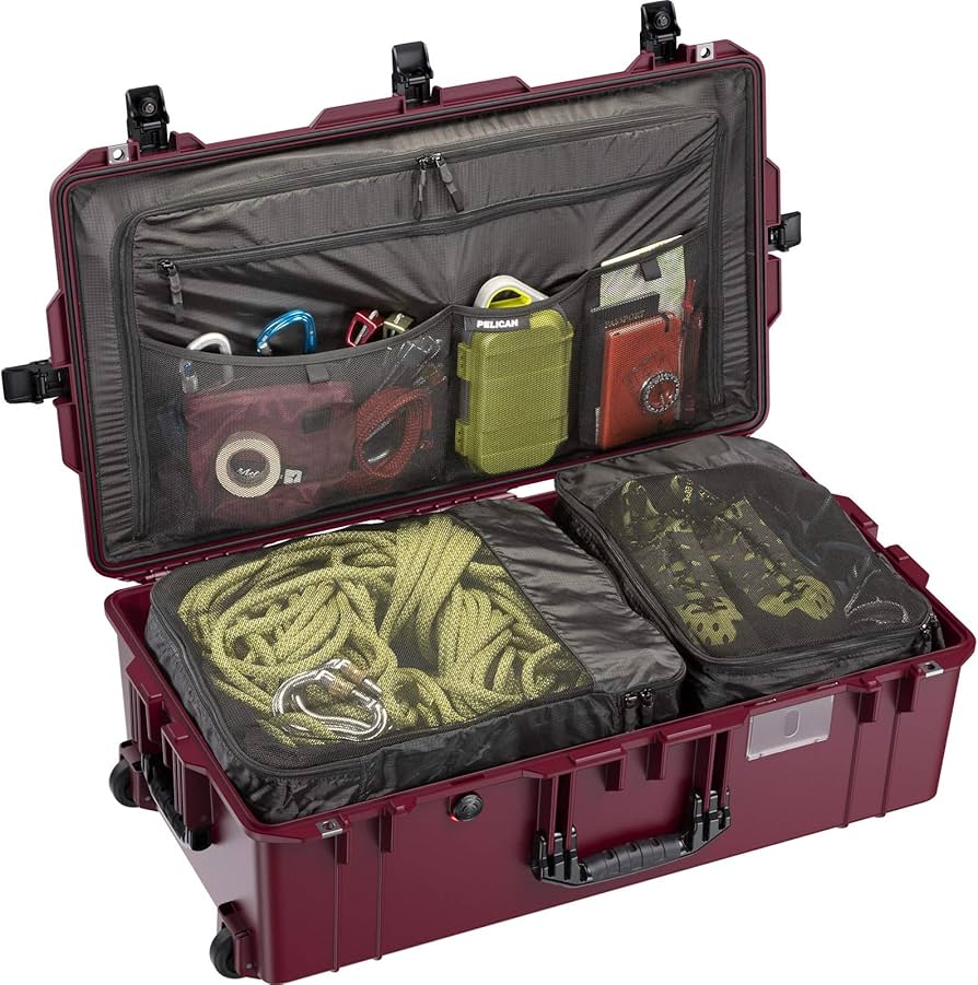 Amazon.com: Pelican Air 1615 Travel Case - Suitcase Luggage (Red