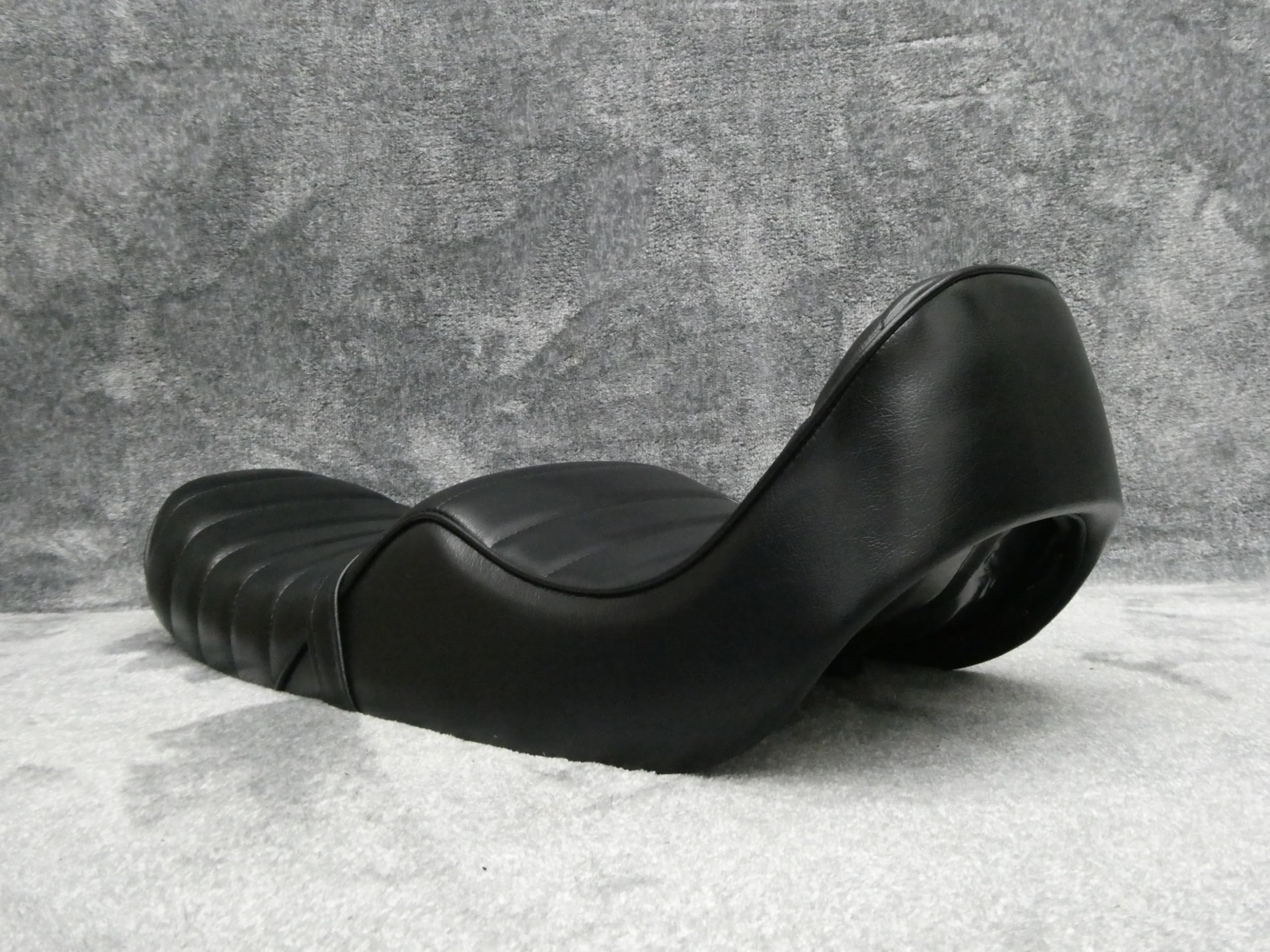 Amazon | GS400 (チョビ三シート 黒皮) / 完成品 タックロール