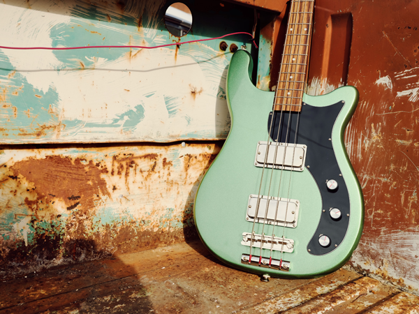 Amazon.com: Epiphone Embassy Bass, Sparkling Burgundy : Musical