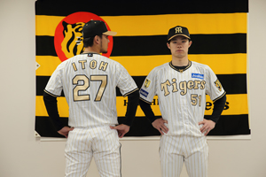 Hanshin Tigers 90周年 ユニフォーム Mサイズ 背番号なし Hanshin