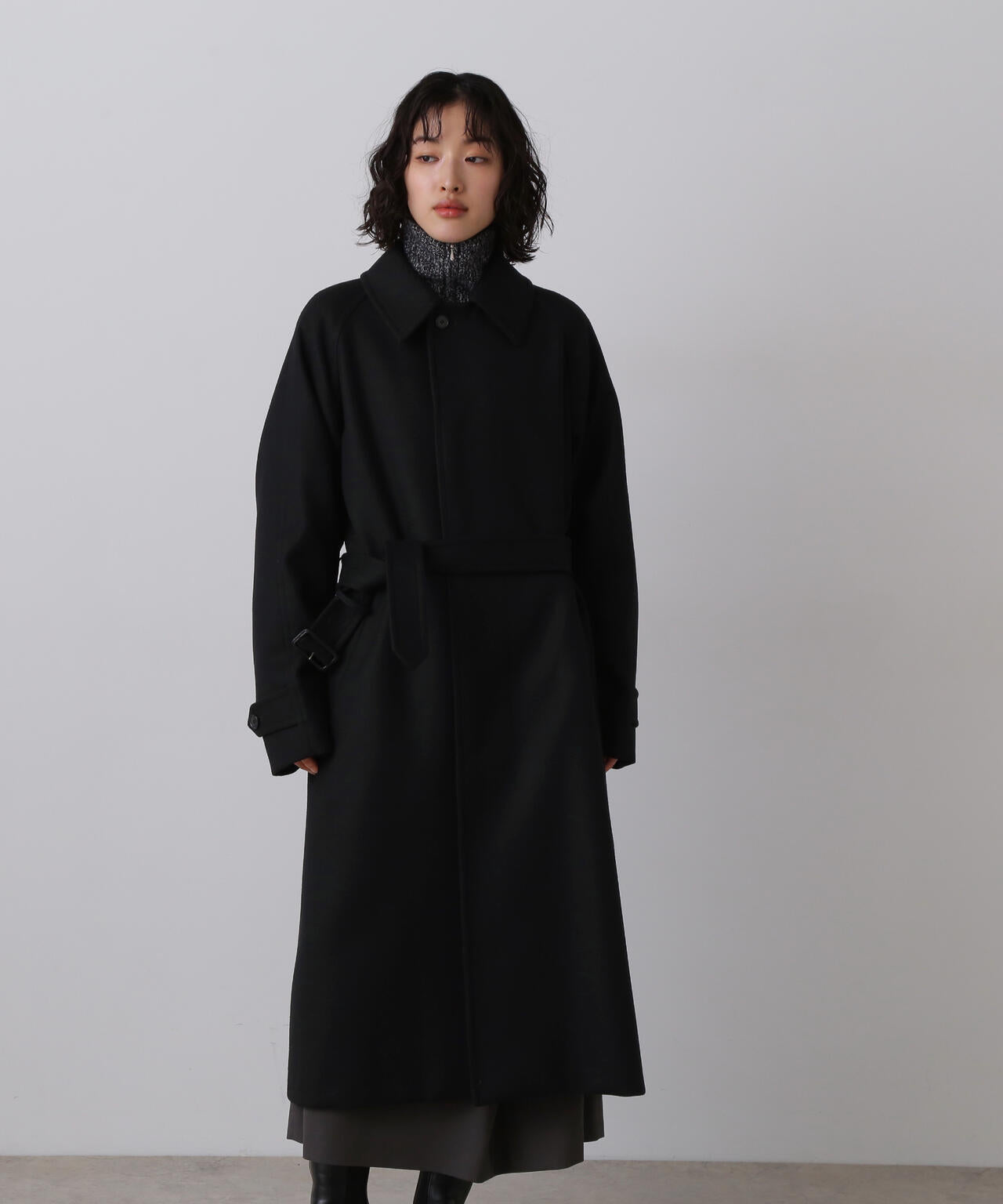 YLEVE / SUPER100'S WOOL MELTON COAT | YLÈVE（イレーヴ） ｜【公式