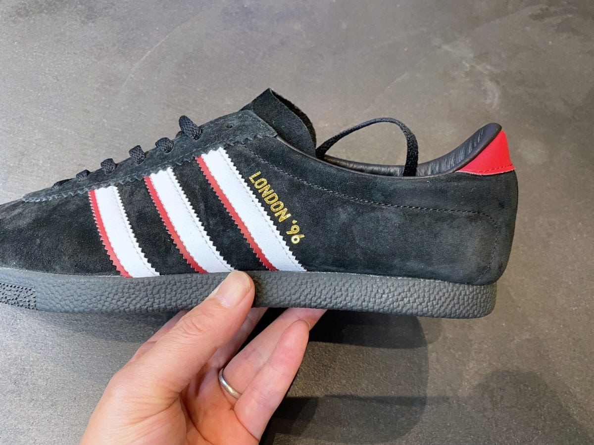 アディダスの威厳高き名作」チャンピオンシップの伝説を甦らせる