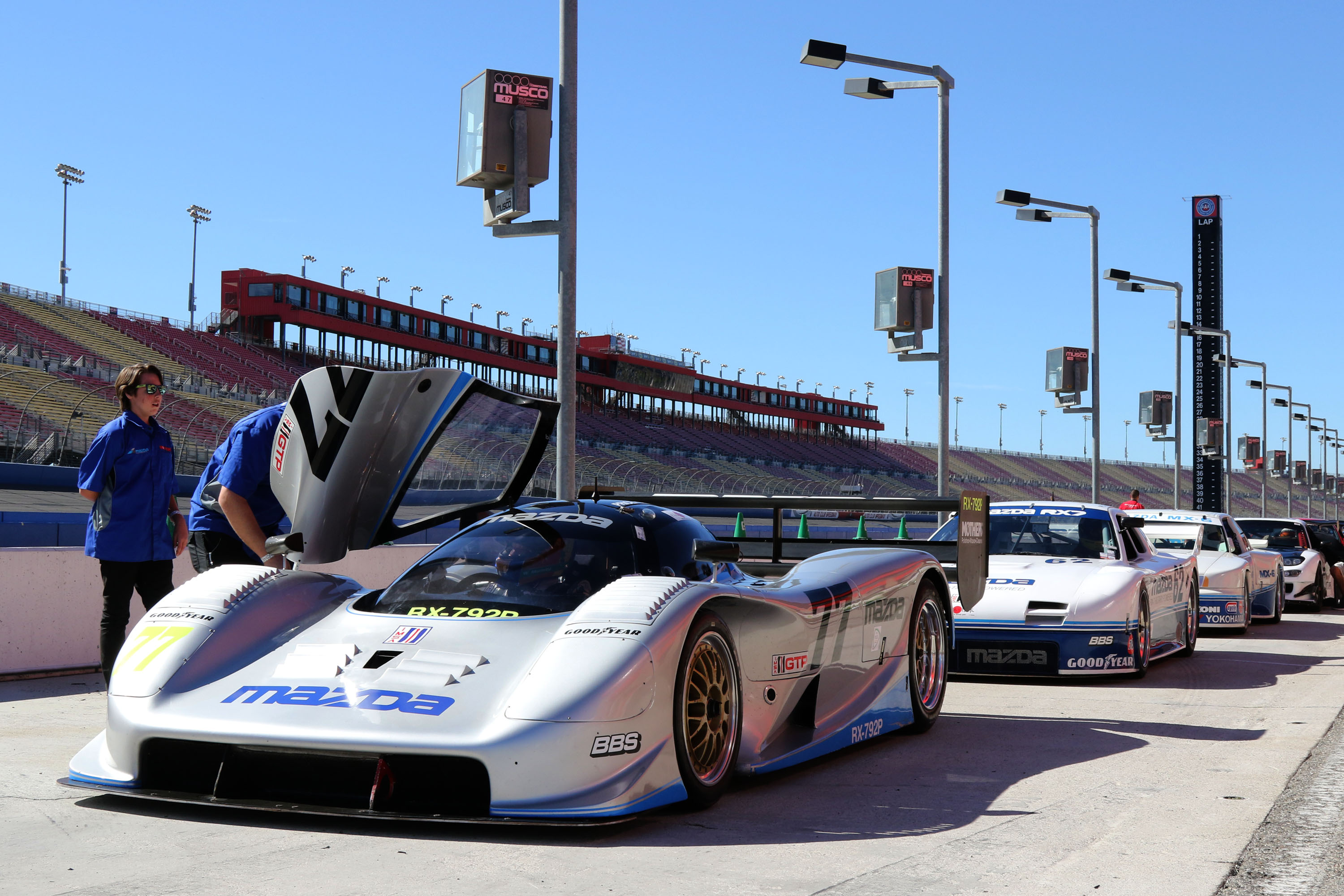 IMSA GTPマシン「MAZDA RX-792P」、動態で日本上陸 | MZRacing