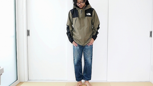 マウンテンジャケットのワイマラナーブラウンの色比較と参考コーディネート