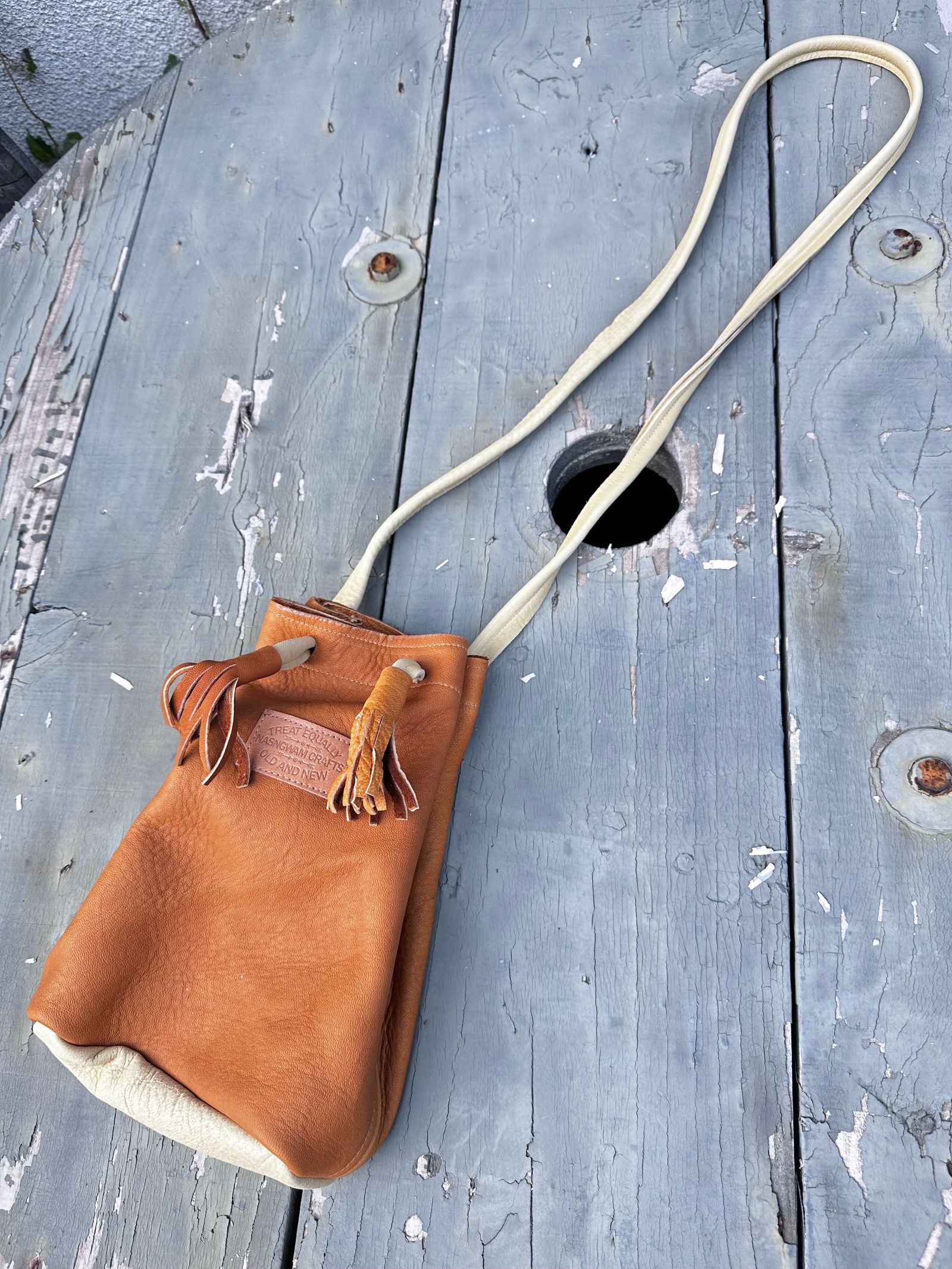 Nasngwam. - Nasngwam.×EARLY MORNING / ディアスキンウイスキーバッグ