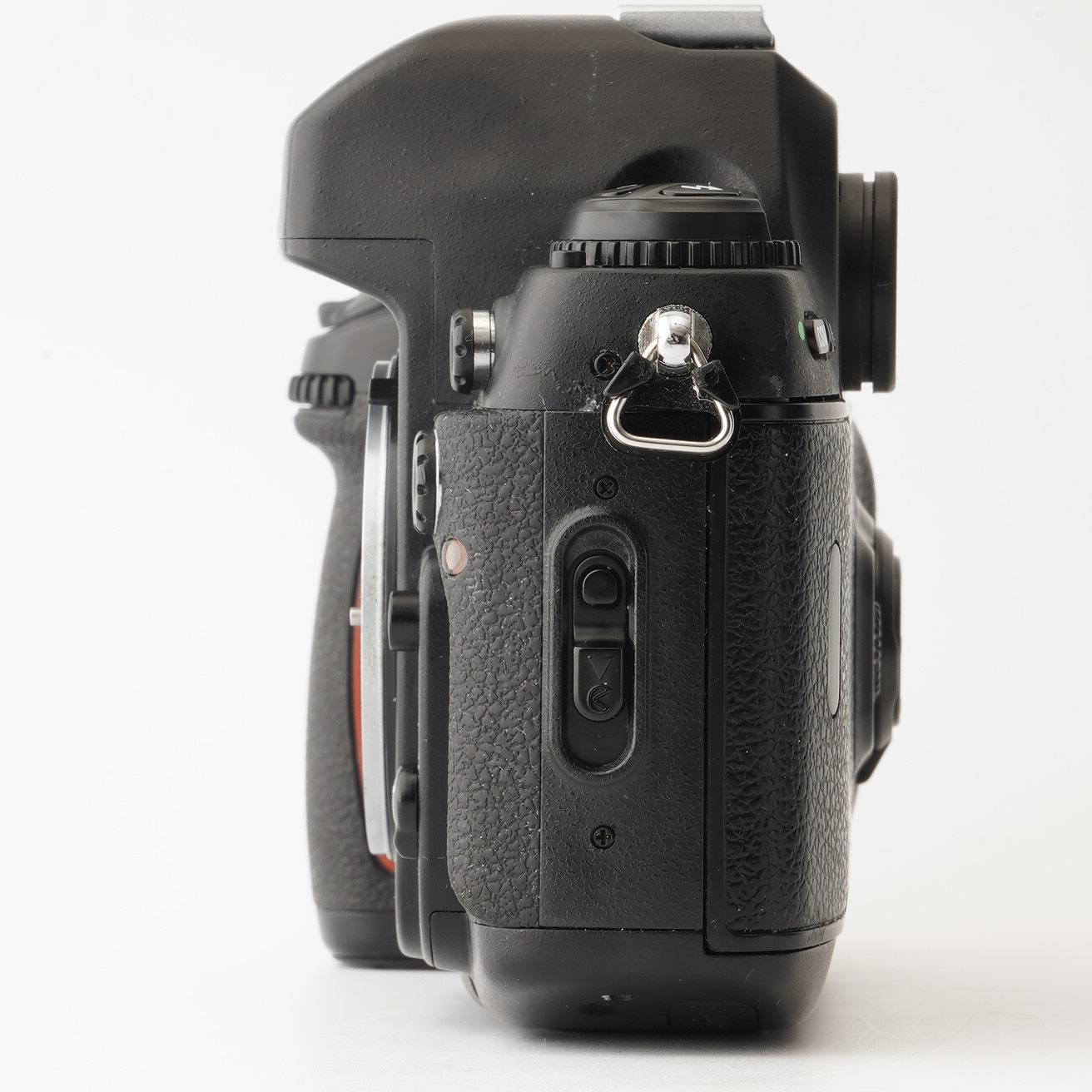 ニコン Nikon F100 35mm 一眼レフフィルムカメラ ボディ – Natural