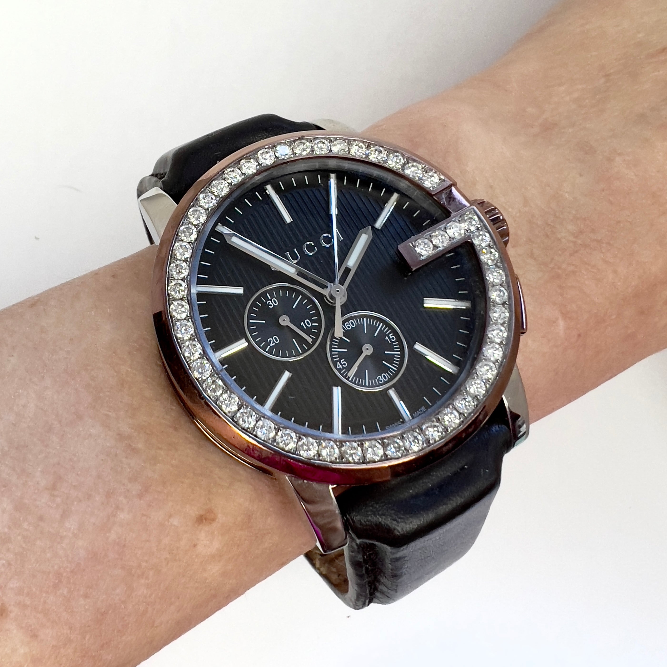 GUCCI G Chronograph Quartz 44mm Steel 2.22TCW DIAMOND Watch