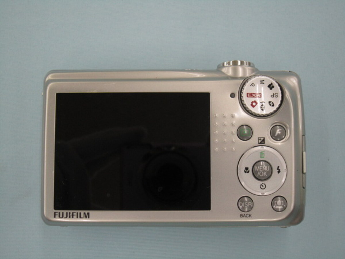 中古】フジフイルム FinePix F70EXR シルバー｜｜カメラのキタムラ