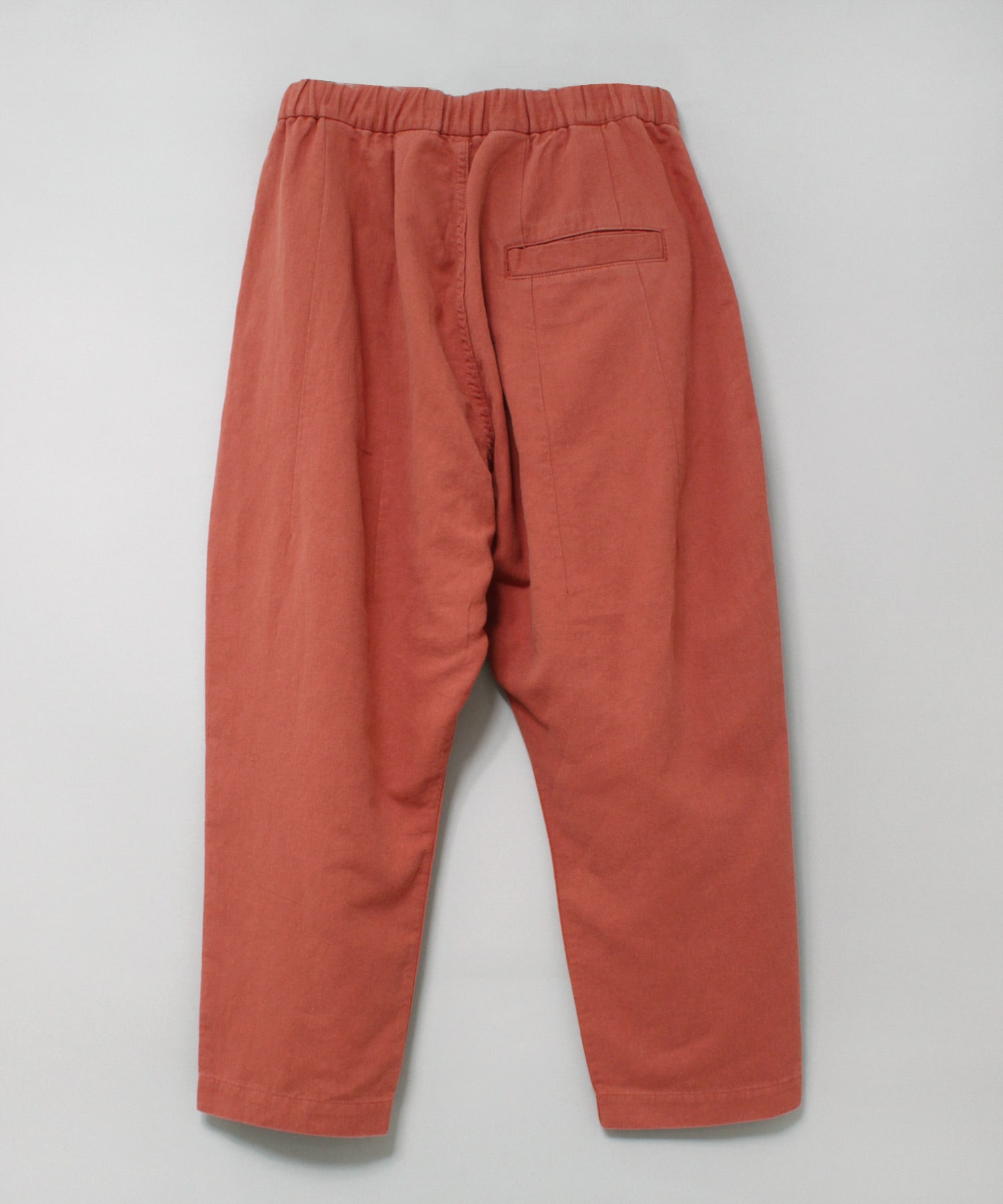 R4206 C/リネンのクロップドサマーパンツ(M クラーレッド): パンツ