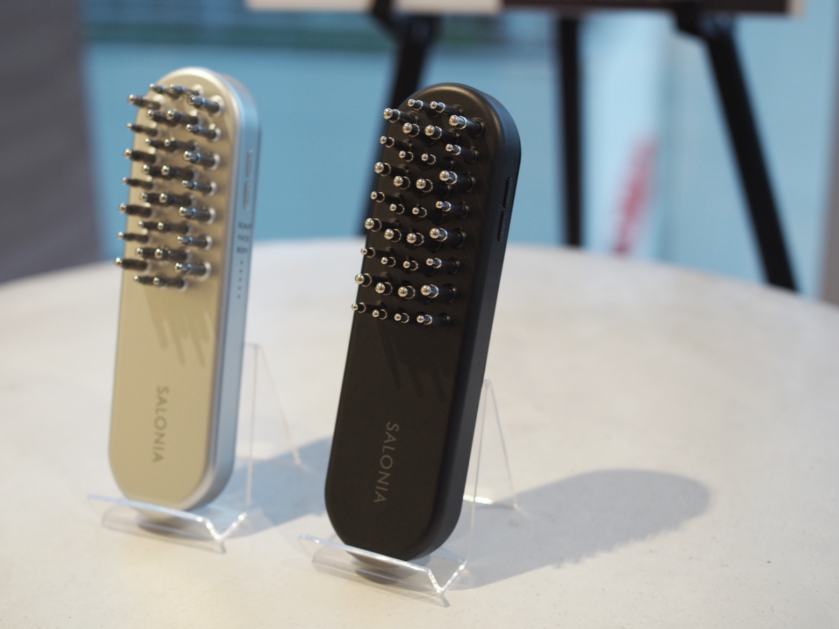 サロニアの新作美顔器の魅力は? ブランド最上位モデルのヘアドライヤー