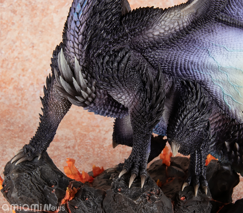 モンスターハンター』シリーズ 20周年記念「カプコンフィギュア
