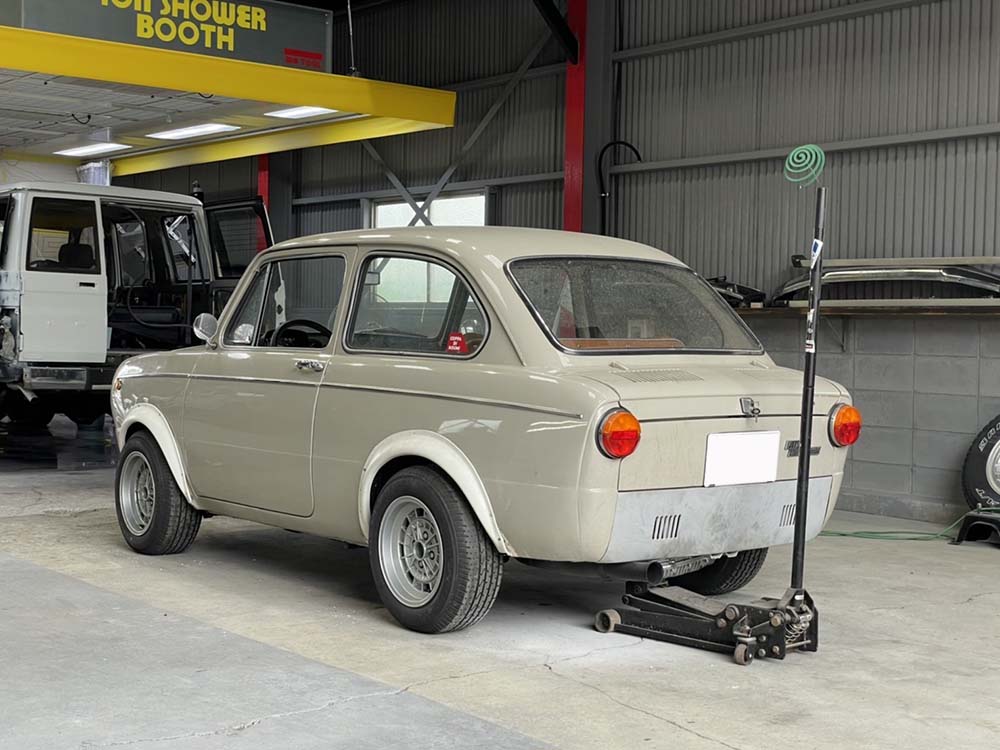 株式会社ネクストワン » フィアット 850 ベルリーナ