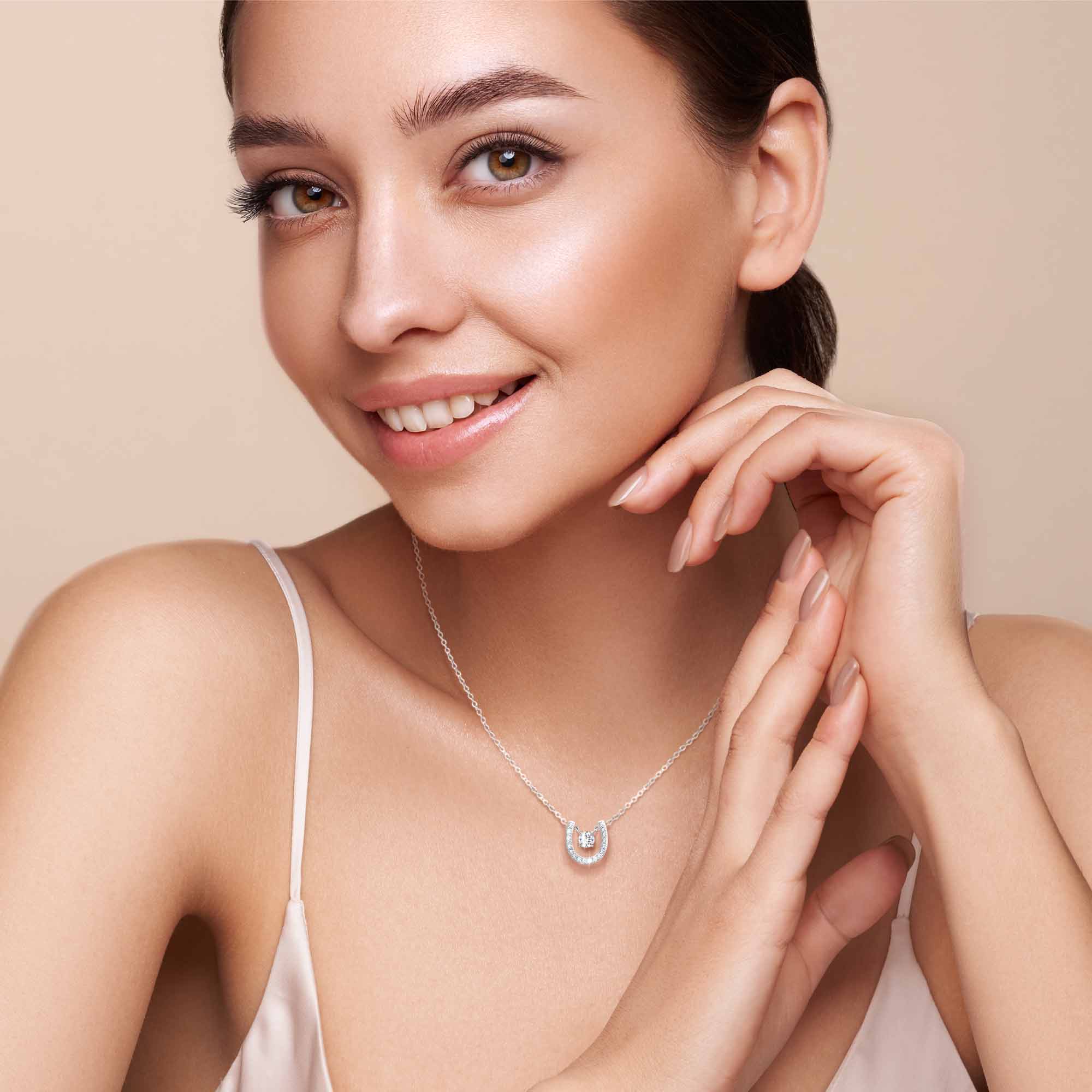 0.5ct モアサナイト 4本爪 ソリティア ネックレス シルバー925 | NEXT