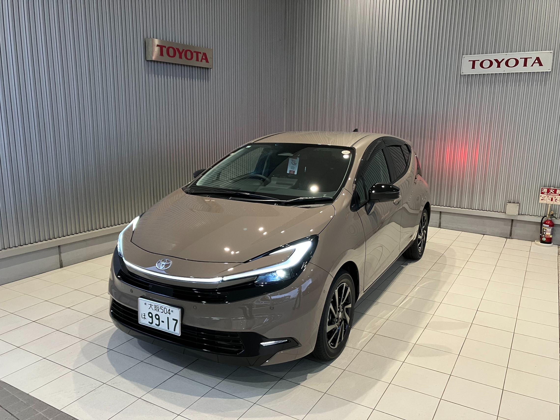 高槻店 新型アクア試乗出来ます!!