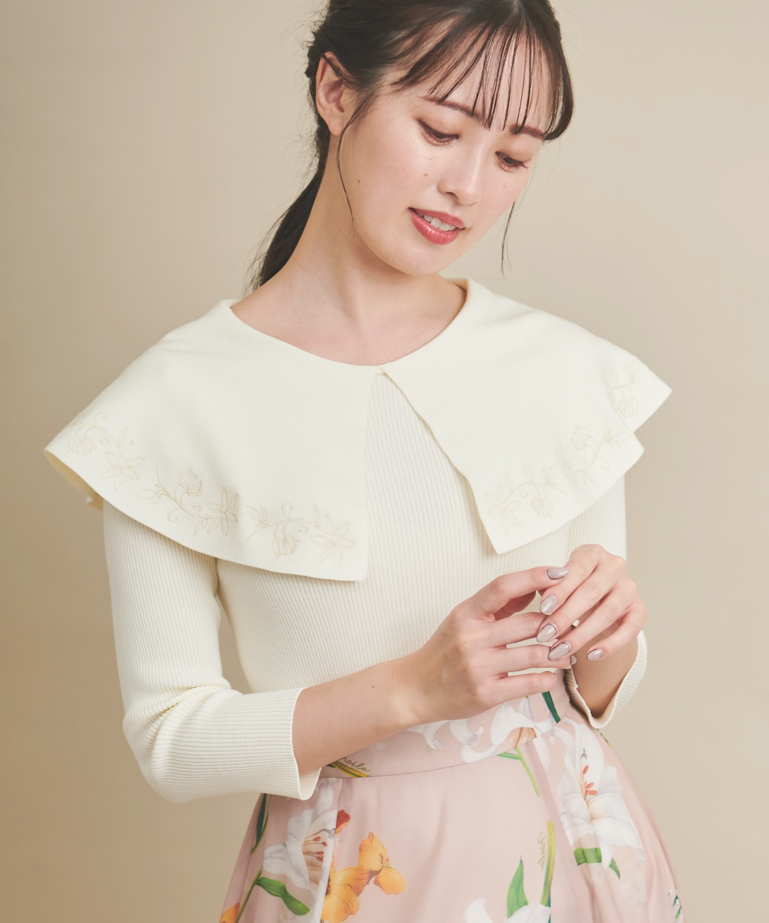 エンブロイダリーカラーニット | ニット | NOELA OFFICIAL WEB STORE