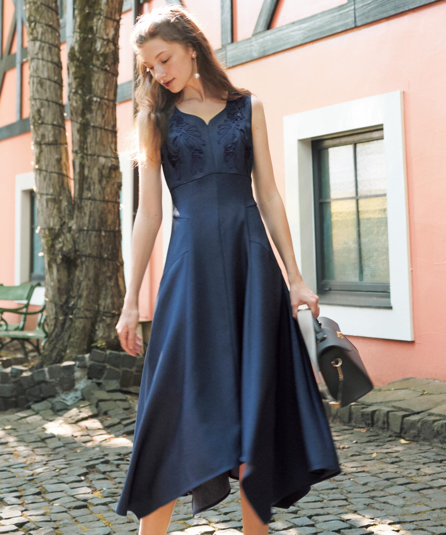 SSサイズあり】コード刺繍ジャンスカ | ロングワンピース | NOELA