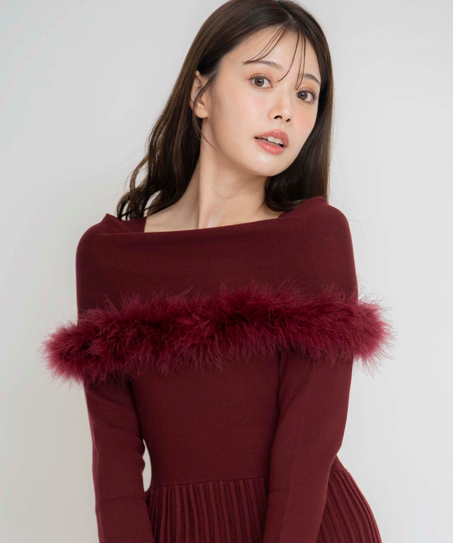 フェザートリムニットワンピ | ニットワンピース | NOELA OFFICIAL WEB