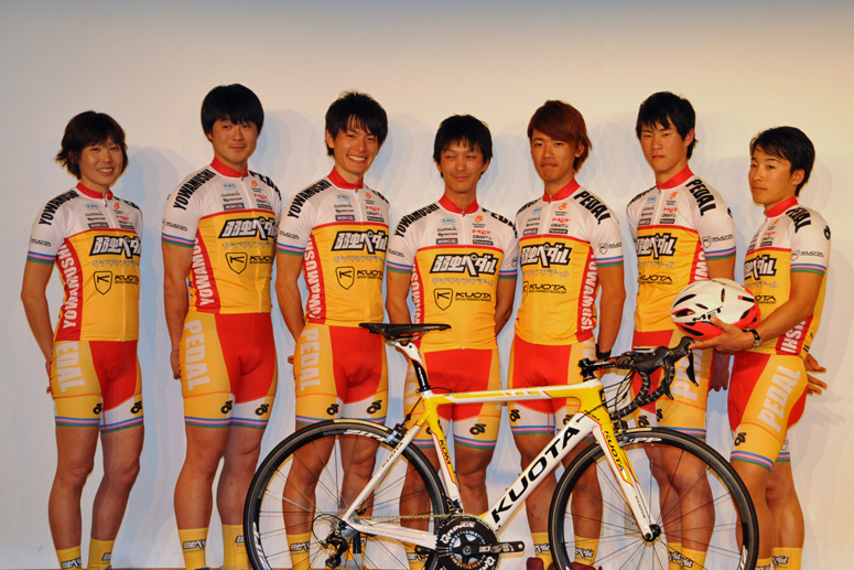 今季からロードレースにも挑戦！ 弱虫ペダルサイクリングチーム誕生