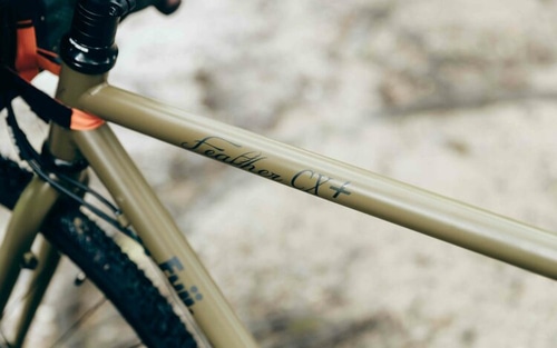 FUJI ( フジ ) グラベルロード FEATHER ( フェザー ) CX+ マットカーキ