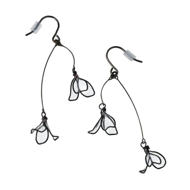 ピアス ブラック ワイヤー フラワー 花 サージカルステンレスポスト