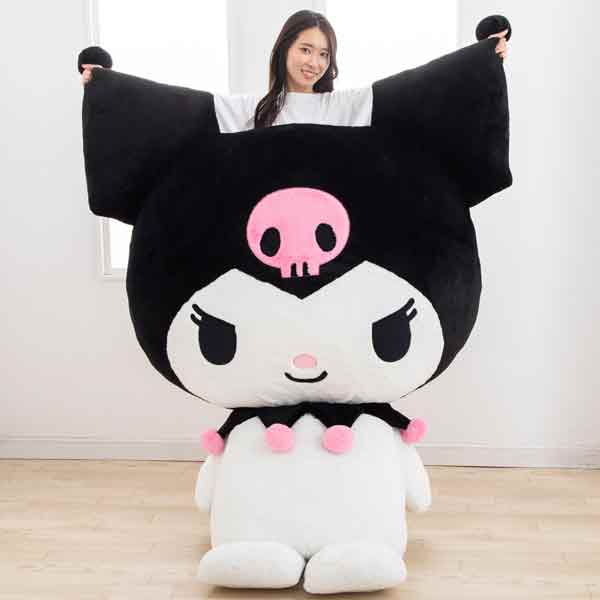 サンリオのキャラクターたちが超特大クッションに 第1弾は「クロミ」と
