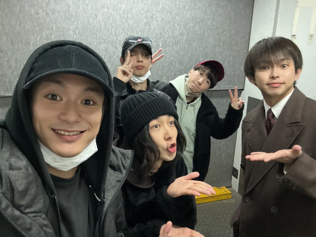 忍ミュ 五年生単独ライブ とーるも合流しまして、 稽古がさらに苛烈さ