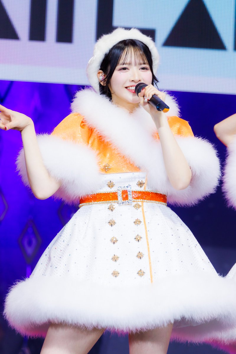 ✨🎅FRUITS ZIPPERクリスマス衣装2025🎄✨ 🧡鎮西寿々歌