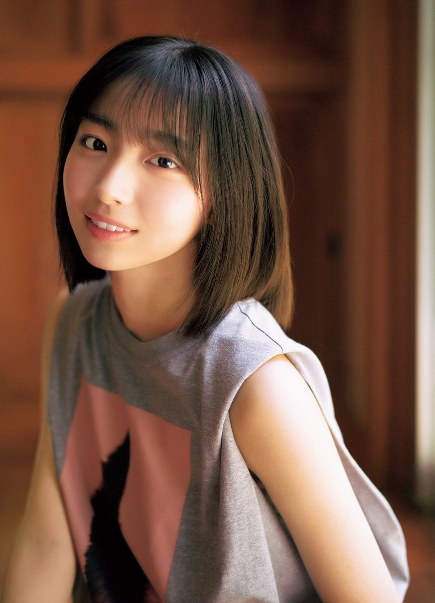 🧡今週のグラビア🧡 #日向坂46 #大野愛実 さんが初ソロで登場‼︎ 祝