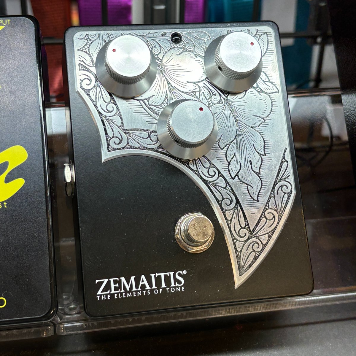 エフェクター ZEMAITIS ZMF2023BD #ZEMAITIS はを代表するメタル