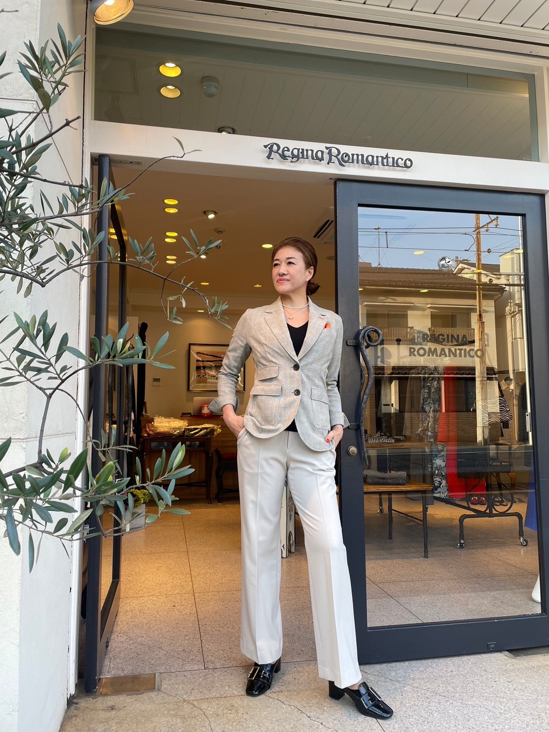 GENTLE』今すぐ着て欲しいパンツスーツ✨ : REGINA ROMANTICO OFFICIAL