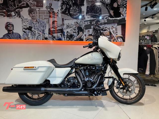 HARLEY－DAVIDSON FLHXST ストリートグライドST