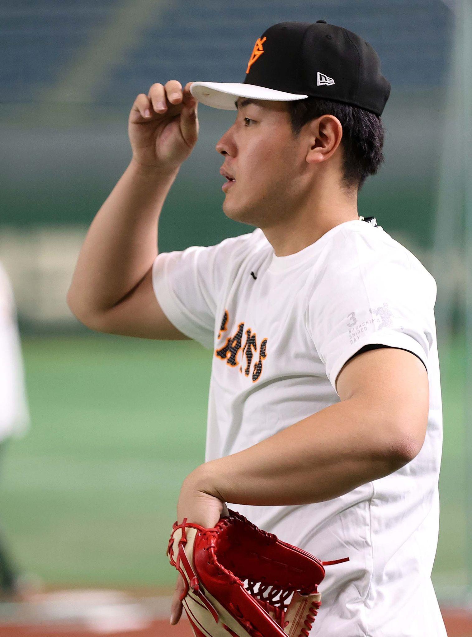 選手着用Tシャツ、ボールを発売 長嶋茂雄DAY | 読売ジャイアンツ（巨人