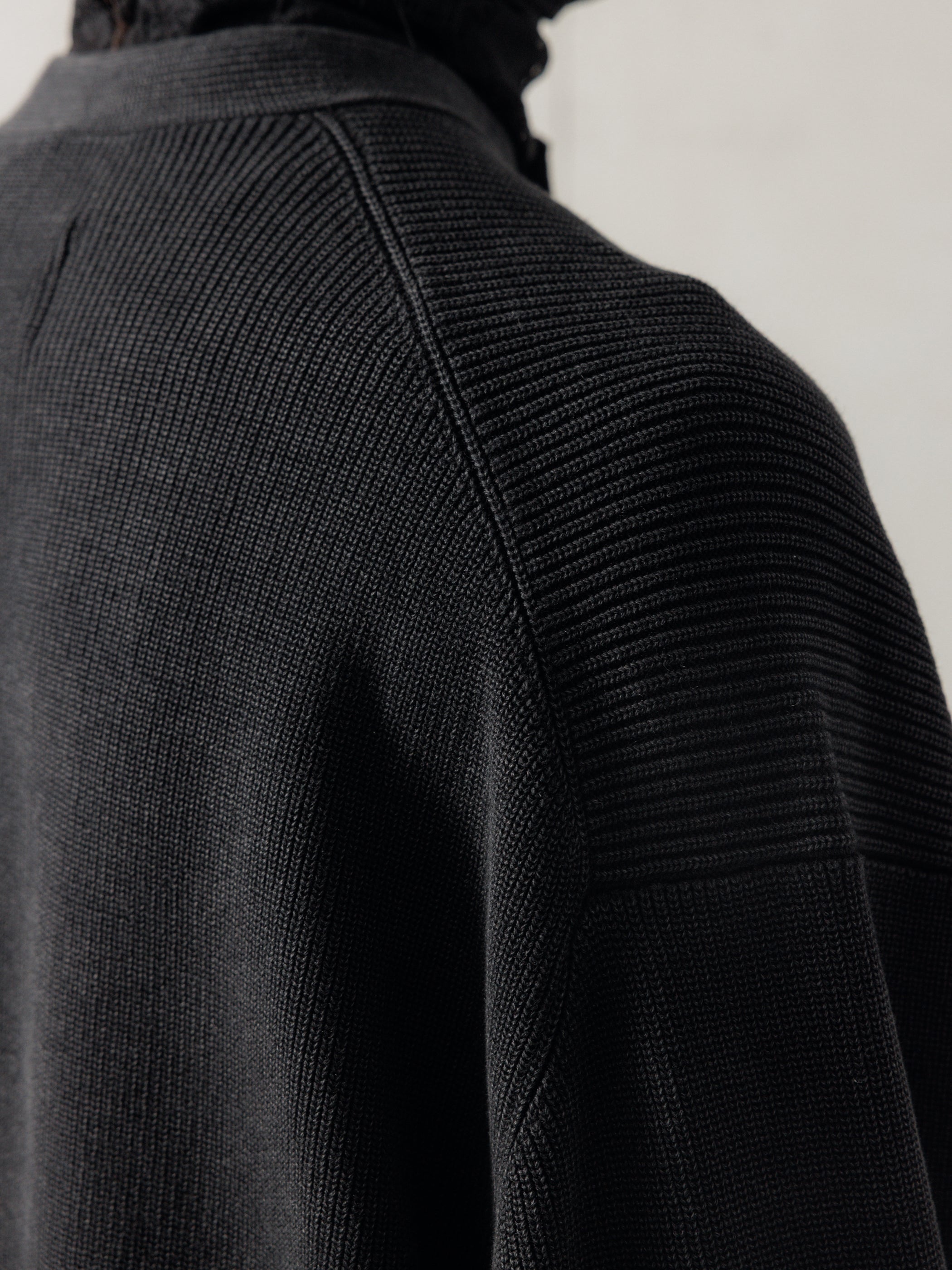 25FW｜Double Breasted Aged Knit – Professor.E