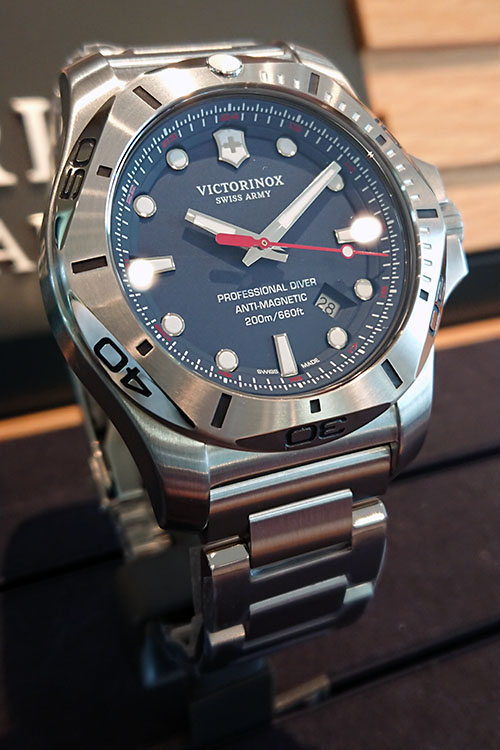 ビクトリノックス I.N.O.X. | プリベ石川｜愛媛県(松山・新居浜)で