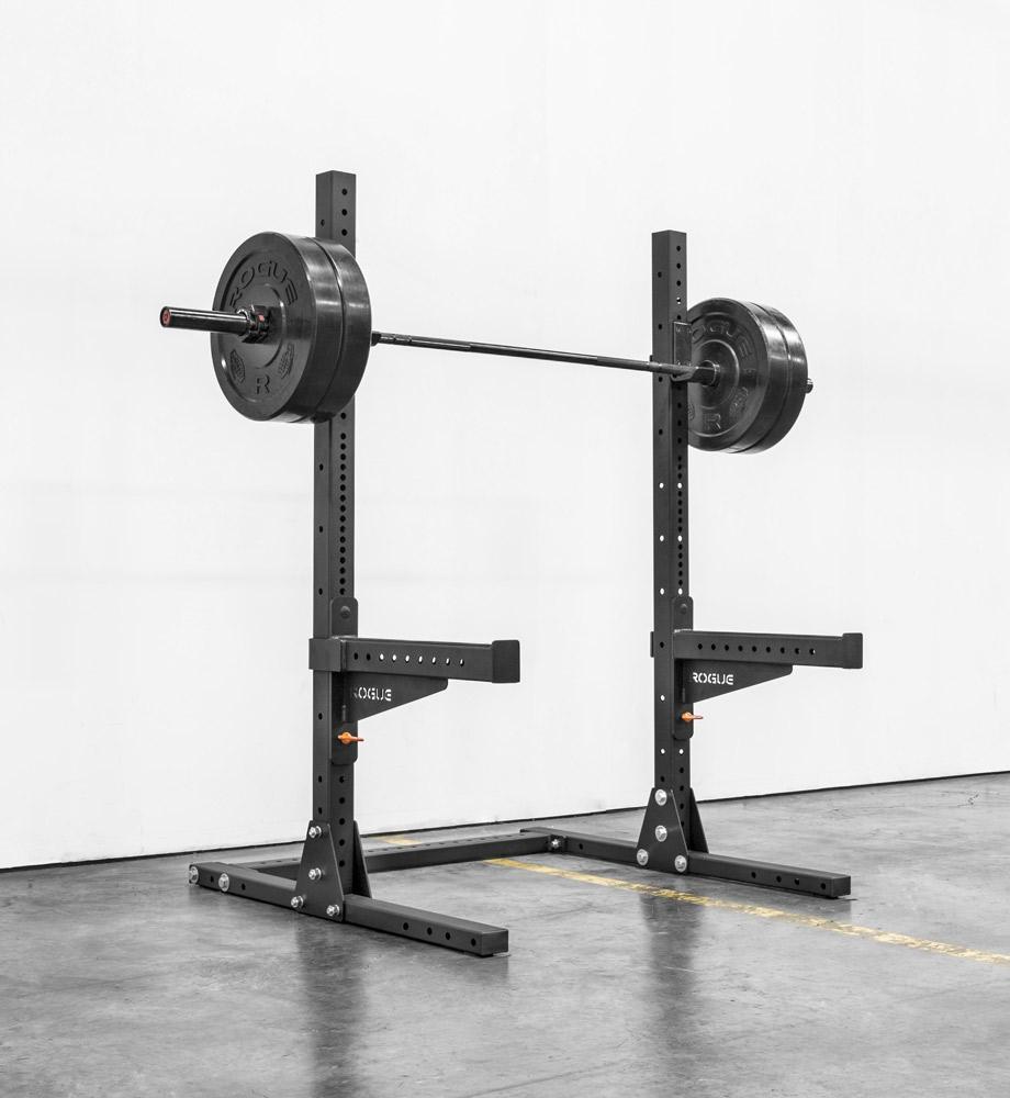 ROGUE のスクワットスタンドとバーベルシャフトを輸入してホームジムを