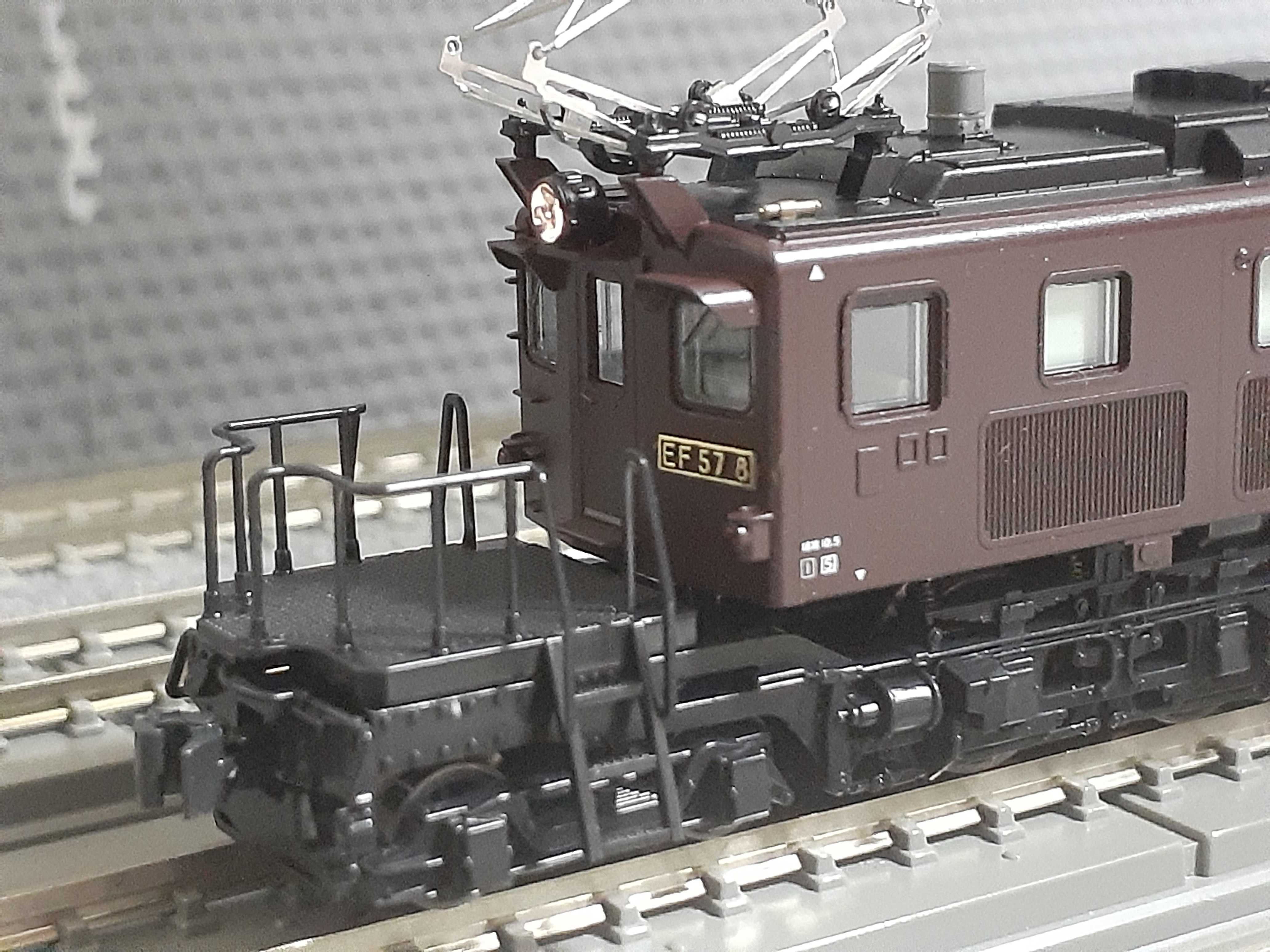 🔵🟣 Kato 3069 EF57 整備 所属車両 - 竹ノ塚総合車両センターのブログ