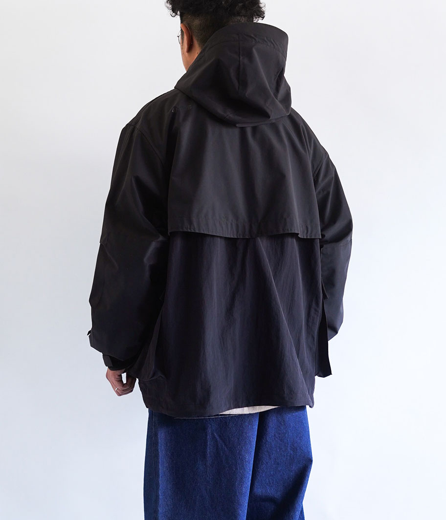 DAIWA PIER 39 TECH LOGGER MOUNTAIN PARKA [BLACK] - Fresh Service