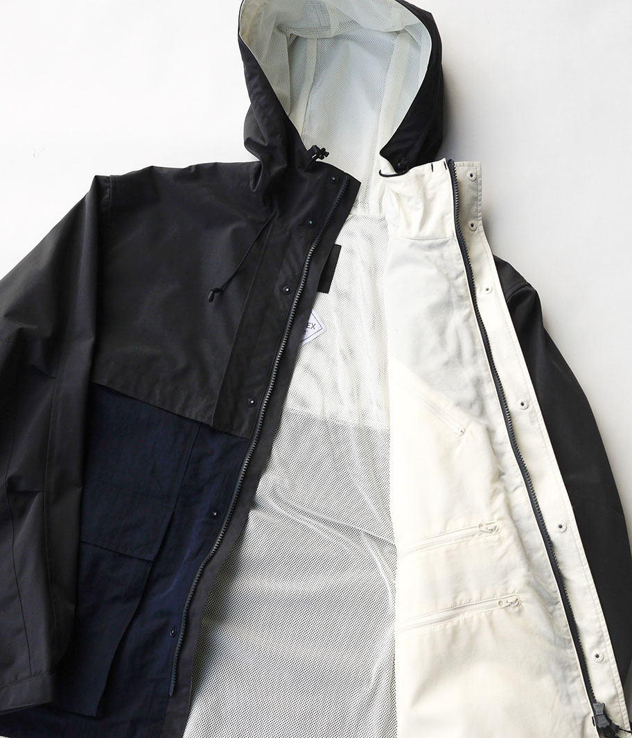 DAIWA PIER 39 TECH LOGGER MOUNTAIN PARKA [CHARCOAL] - Fresh