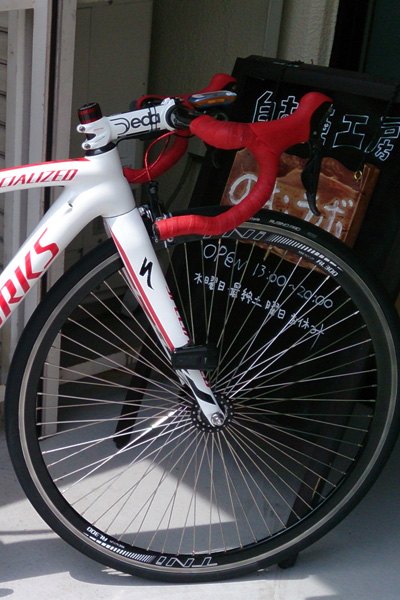 のむラボホイールのインプレッション | IT技術者ロードバイク