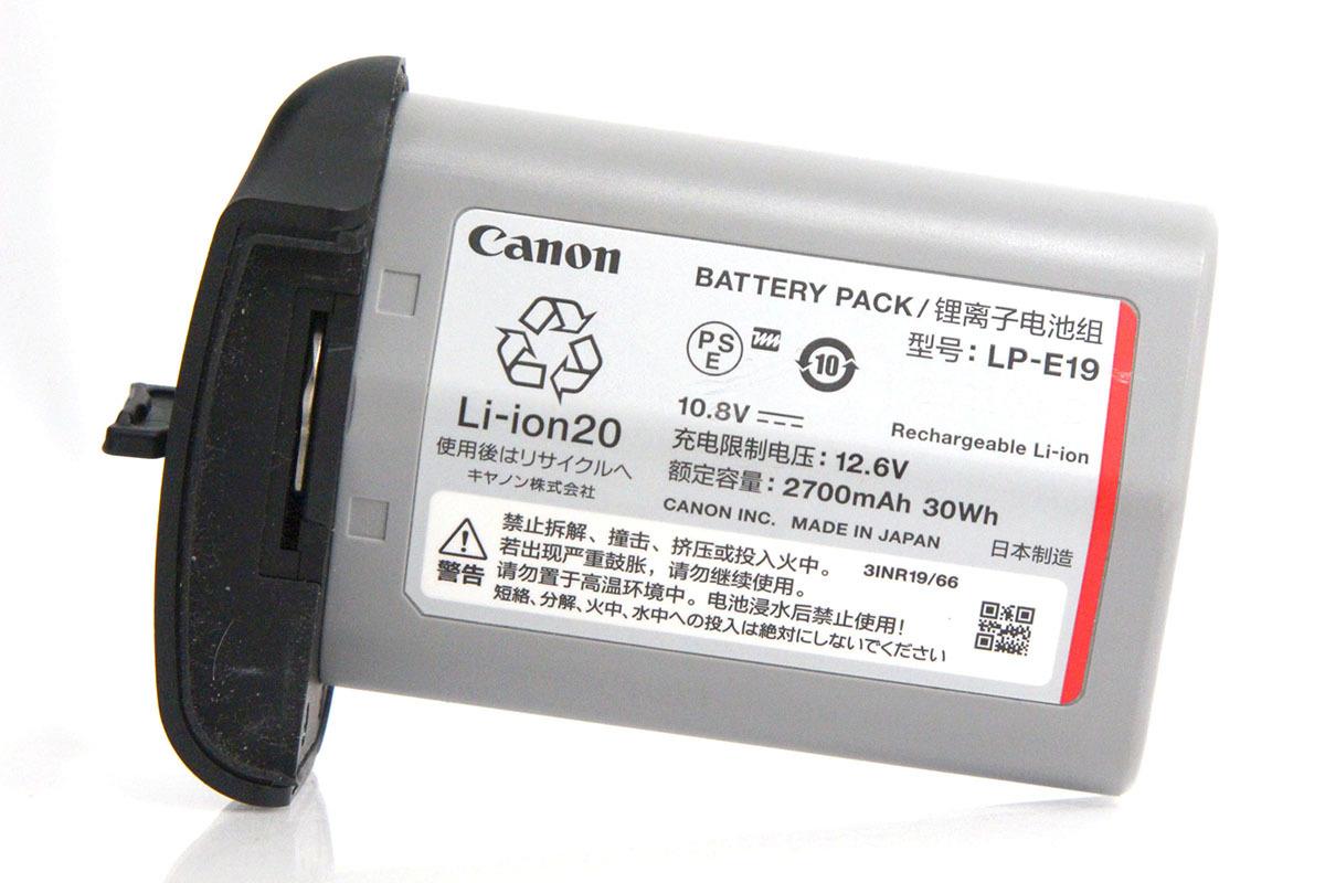 EOS R3 ボディ シャッター回数 約2100回以下 γA4705-2Q3 | キヤノン