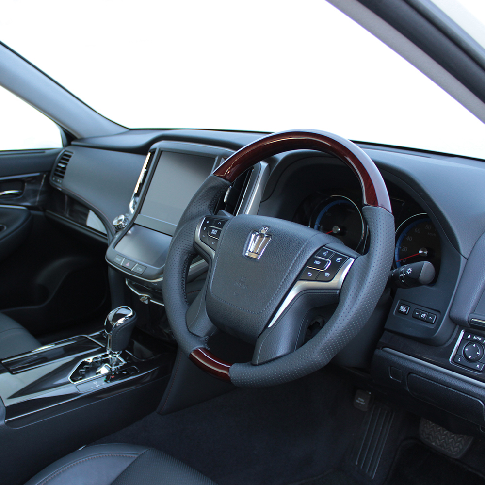 クラウン アスリート (210系) ※ハイブリッド含む | TOYOTA | REAL