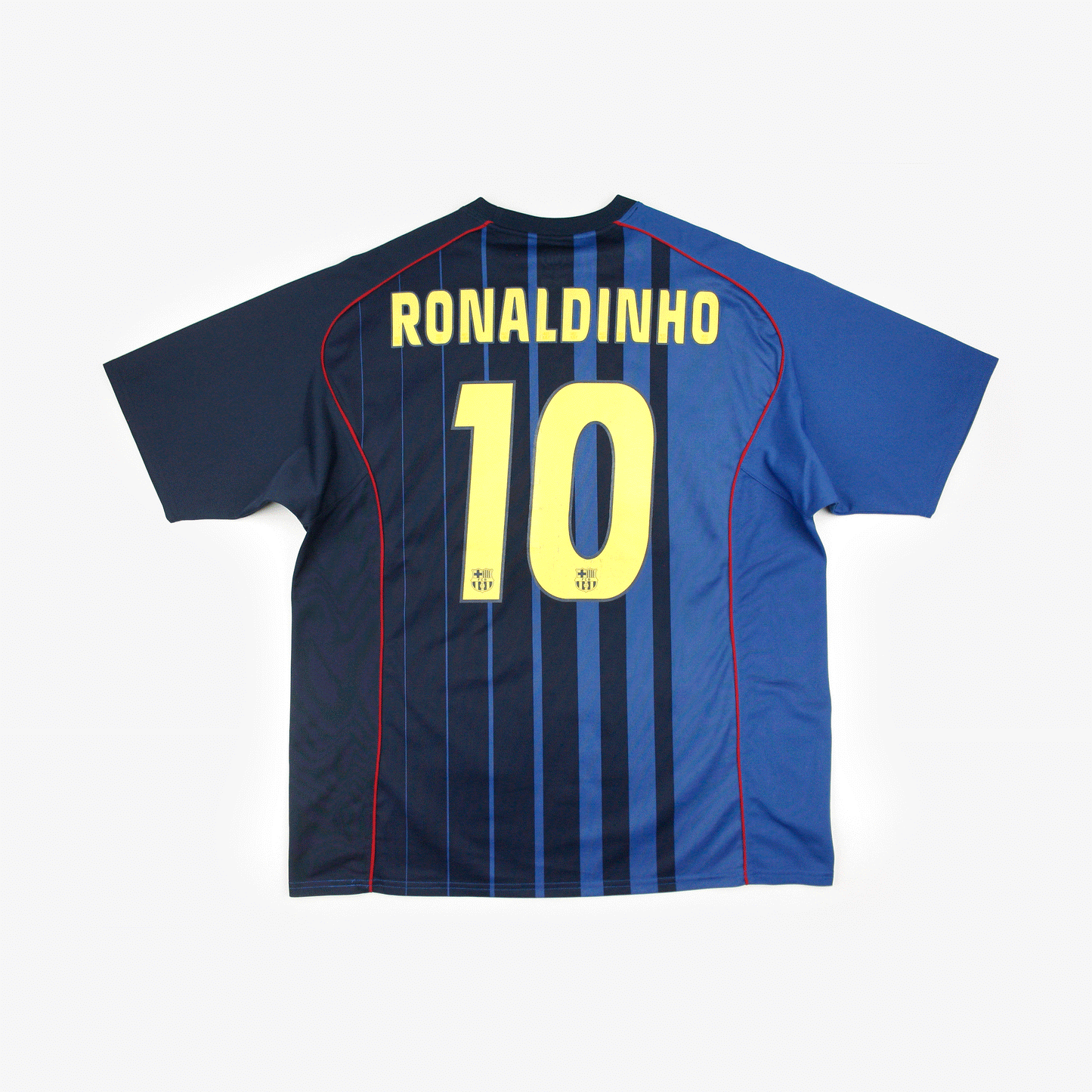 Barcelona 04/05 • Away Shirt • XL • Ronaldinho #10 – Real Vintage