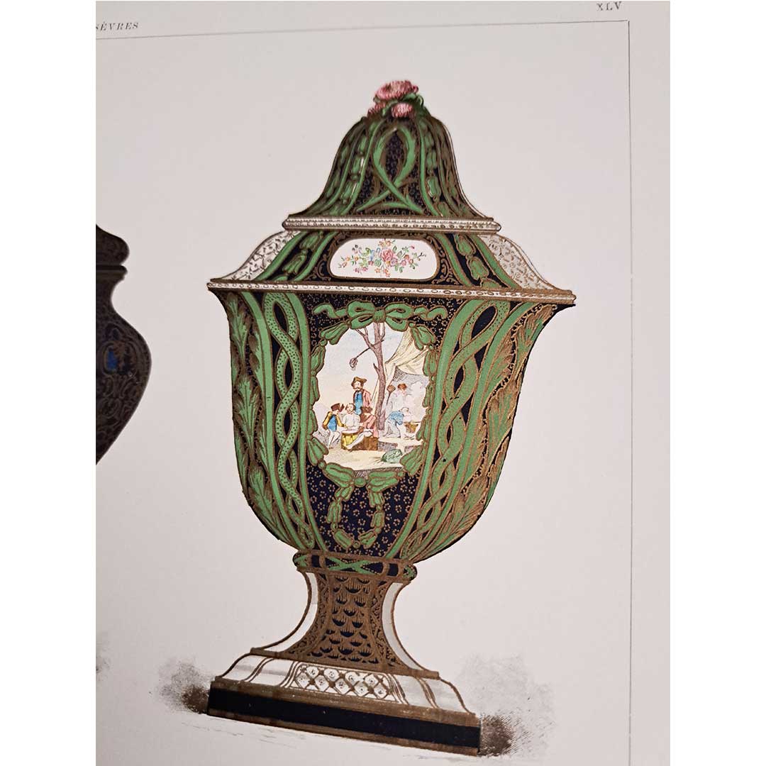 セーブルの軟質磁器「壺」プレートNo.45