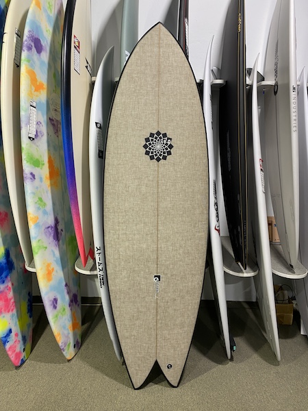 REBEL ROUSENS フレックステールサーフボード